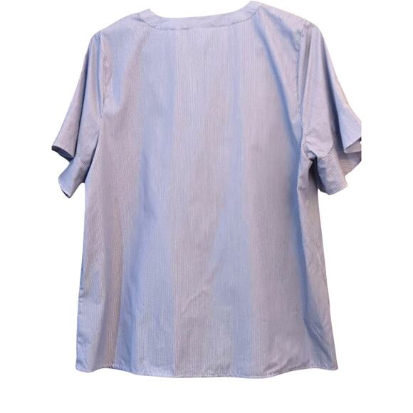 NEW LIZ CLAIBORNE Cotton Blouse Top LG V-Neck Short Flutter Sleeves Blue Crochet - Picture 2 of 10